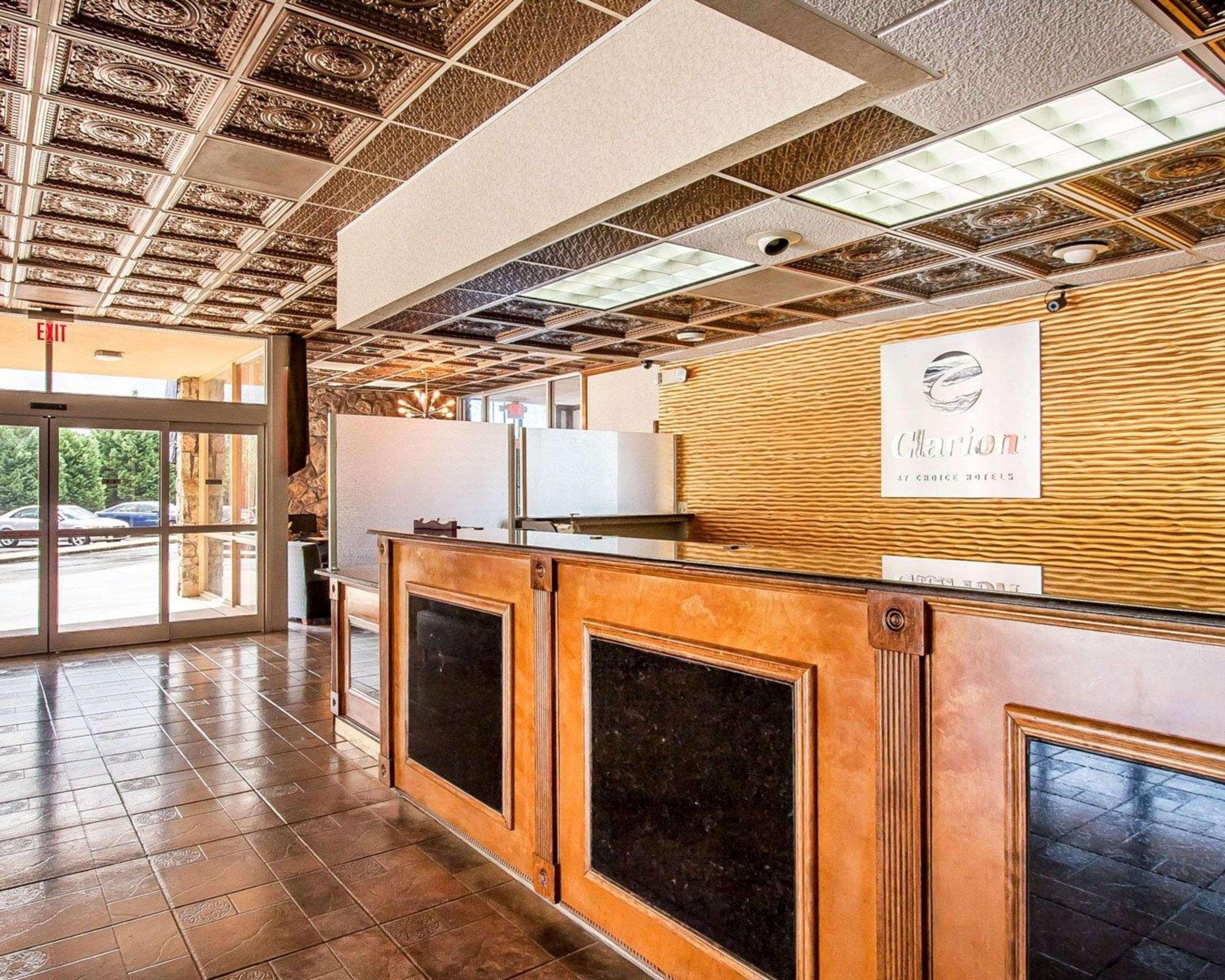 Clarion Inn & Suites University Center Auburn Dış mekan fotoğraf